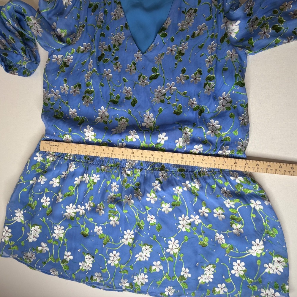 Alice + Olivia Adaline Blue Floral Silk Blend Smocked Mini Dress Sz 10 Romantic - Picture 11 of 11